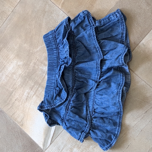 Joe Fresh denim skirt size 3T - Picture 2 of 3